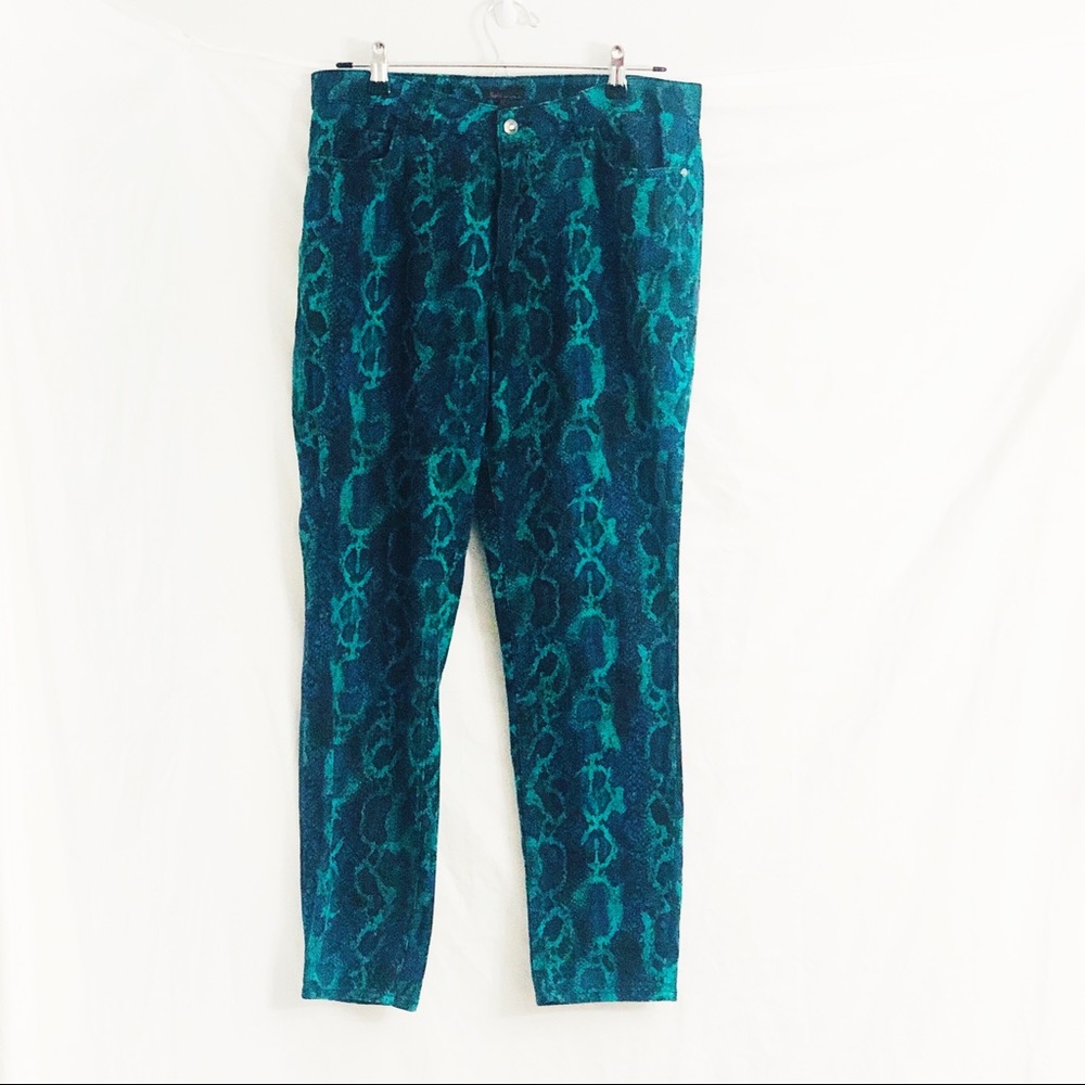 Sofia Vergara Snake Print Teal & Black Jeans 12